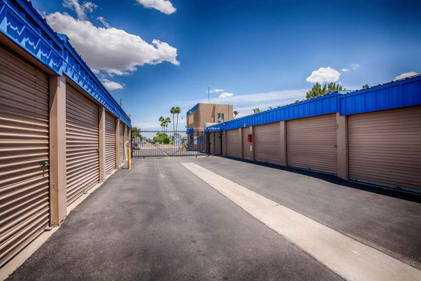 Self Storage Units in Glendale, AZ | US Storage Centers